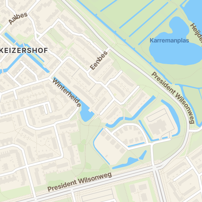 Karmozijnbes 6